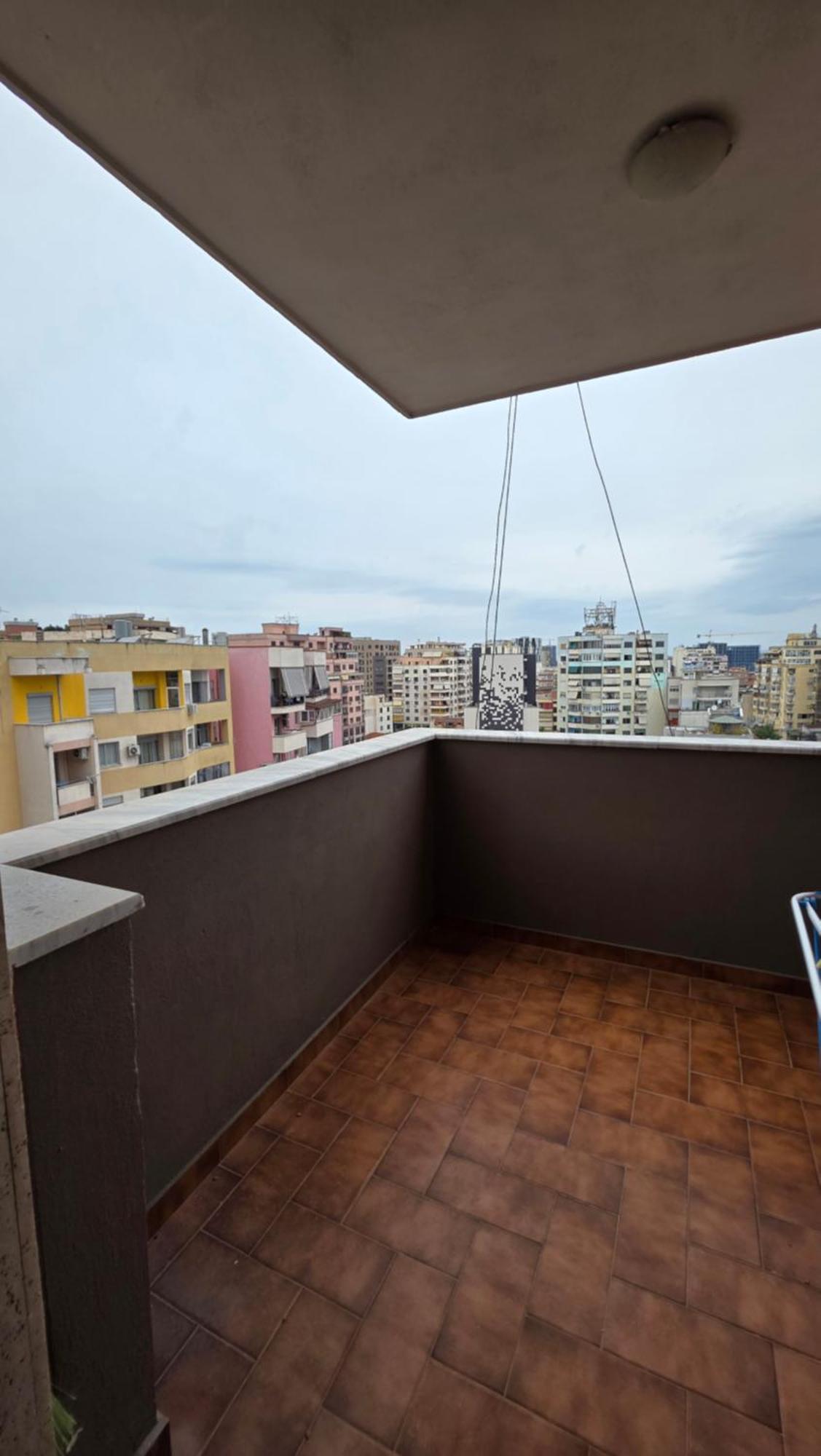 Aura Skanderbeg Square Apartments Tirana Ruang foto