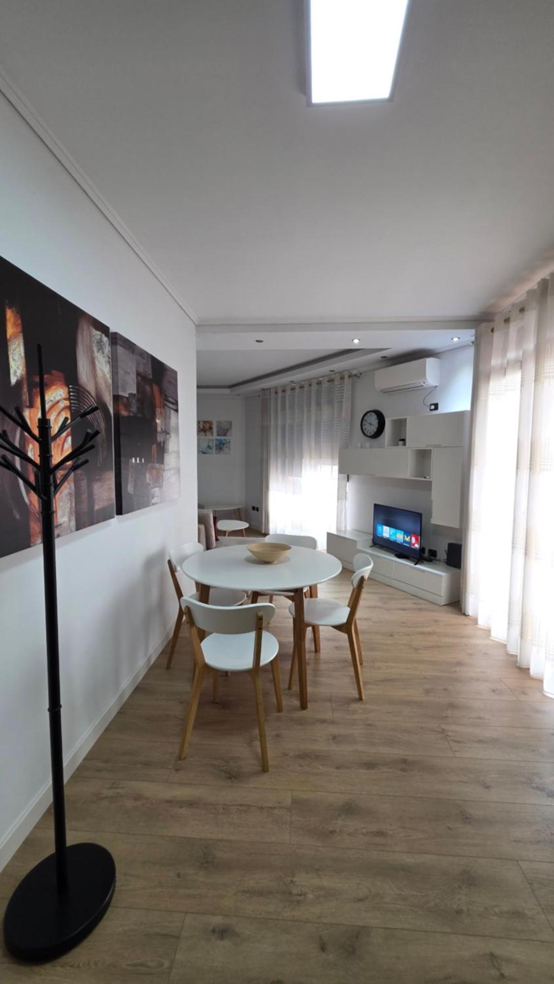Aura Skanderbeg Square Apartments Tirana Bagian luar foto